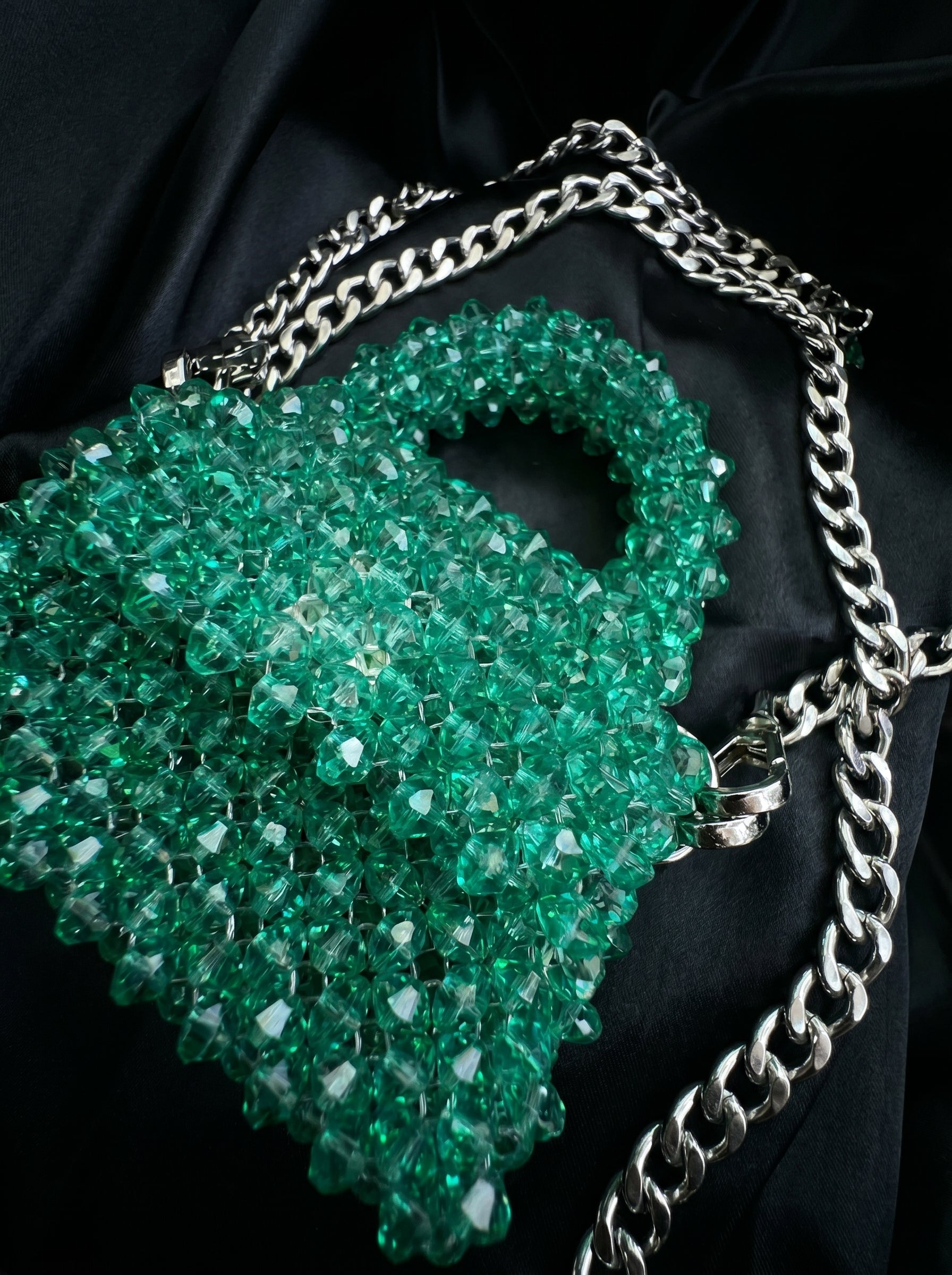 🌸 Emerald Aura Mini – Handmade Green Crystal Bag